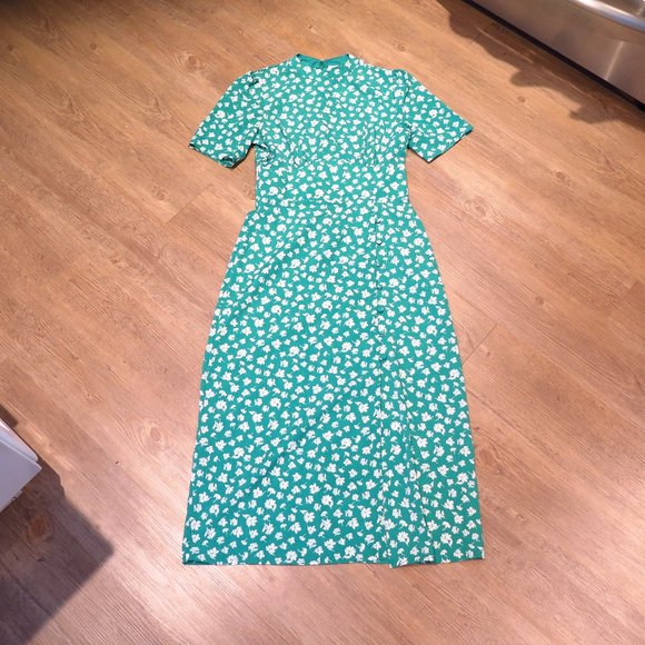 ASOS DESIGN midi tea dress green and white floral - Picture 6 of 14